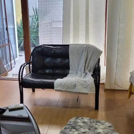 Cozy In The Hart Of The וארנה